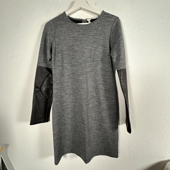 Derek Lam 10 Crosby Gray & Black Wool Blend Mini Dress Leather Sleeves Size 6 - Picture 1 of 10
